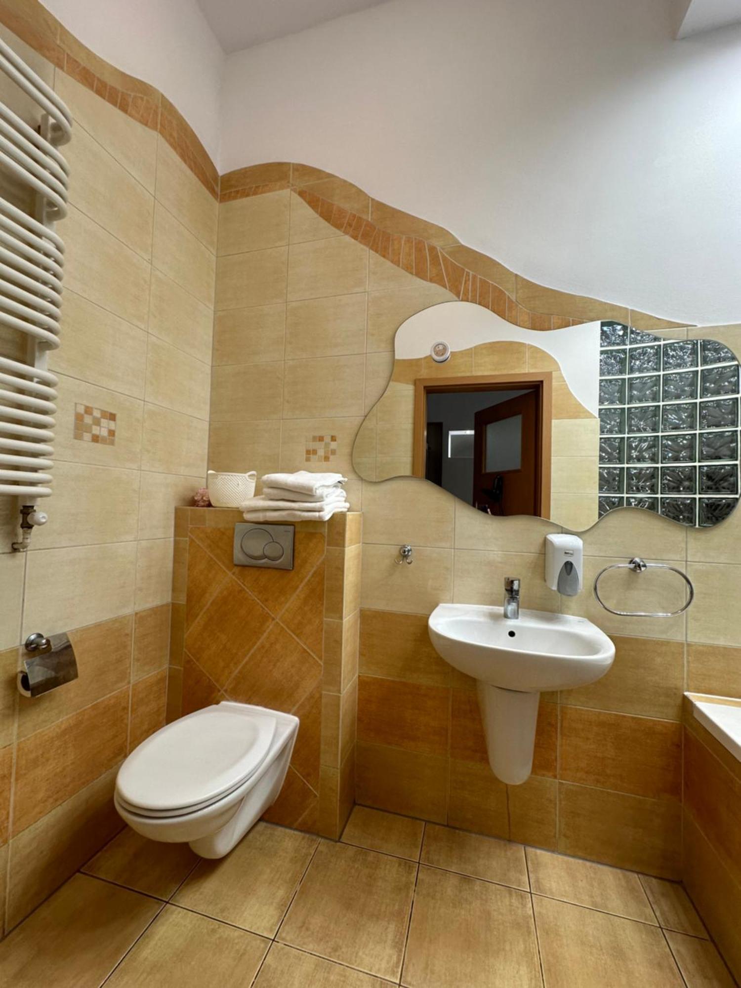 Bralin Motel Za Miedza المظهر الخارجي الصورة