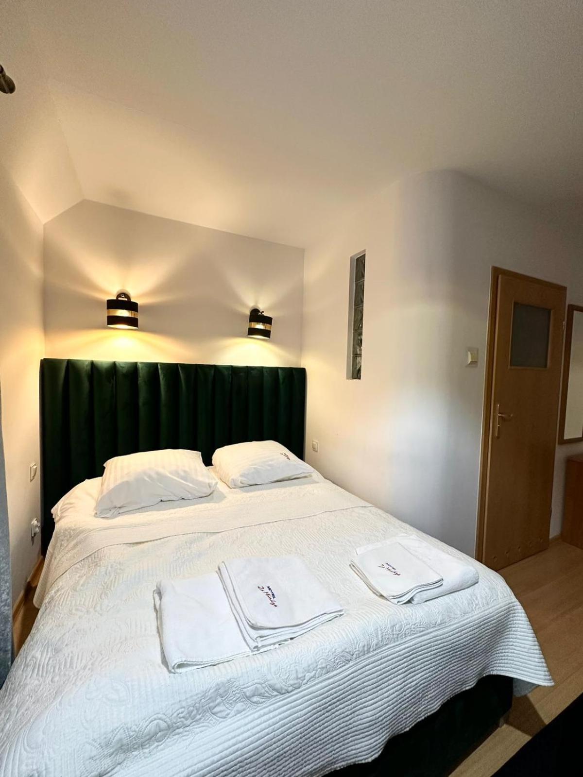 Bralin Motel Za Miedza المظهر الخارجي الصورة