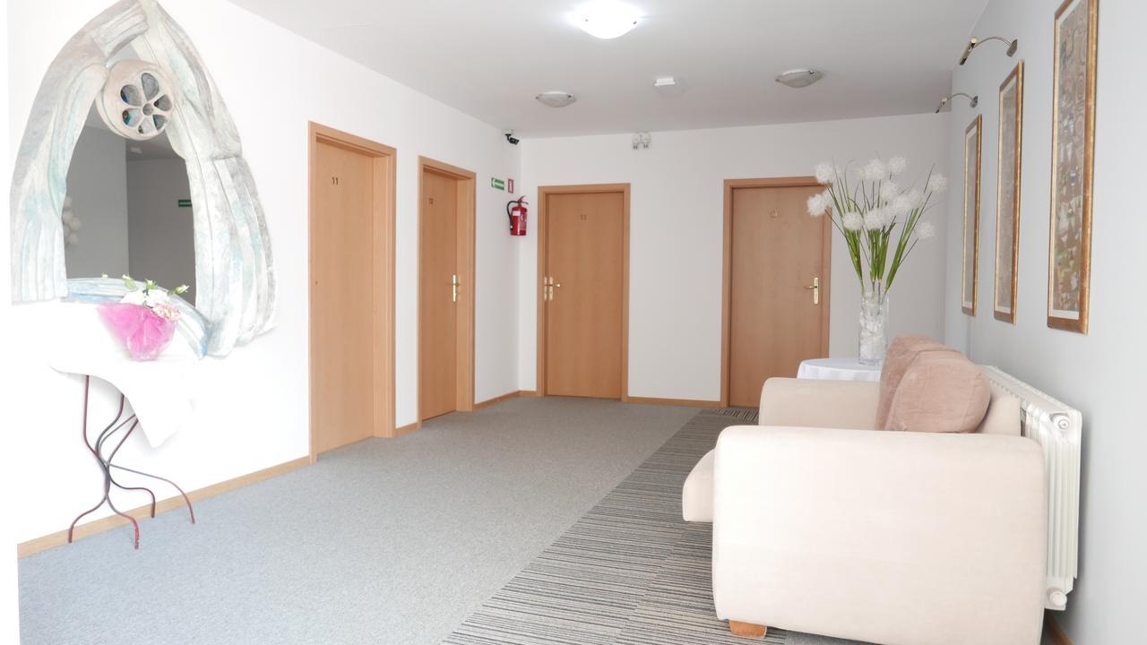 Bralin Motel Za Miedza المظهر الخارجي الصورة